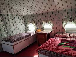 Mountain Deligh Camp Chopta