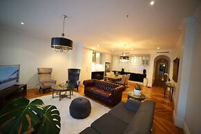 King Street Retreat!