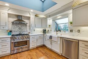 Great for Groups: Home 3 Mi to Dtwn Springfield!