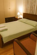 Cozy Grammatikou Home - Traditional Stay Parking