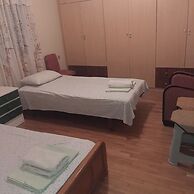 Cozy Grammatikou Home - Traditional Stay Parking