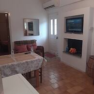 Cozy Grammatikou Home - Traditional Stay Parking