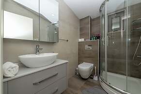 Gurcuoglu Homes