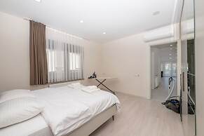Gurcuoglu Homes