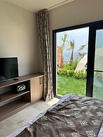 Lamoya Suites