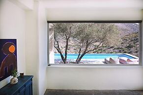 Villa Piperi - Allparos Villas for 4-6