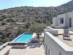 Villa Piperi - Allparos Villas for 4-6