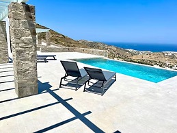 Villa & House Theasis