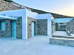 Villa & House Theasis