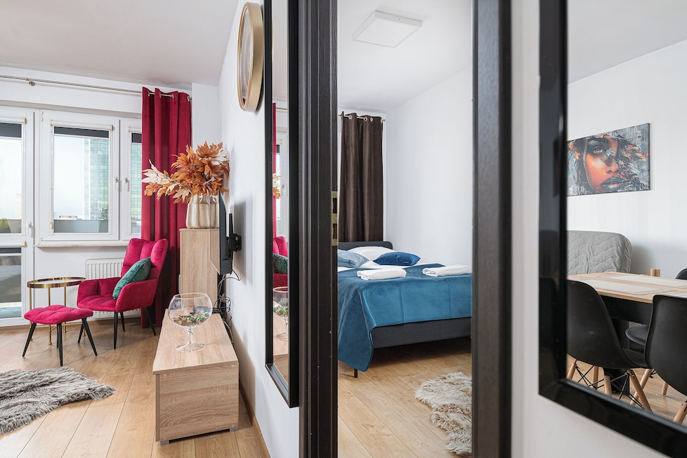 RentPlanet - Apartament  Chałubińskiego