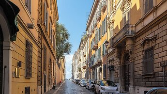 Rental in Rome Gregoriana Apartment