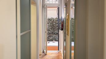 Rental in Rome Gregoriana Apartment
