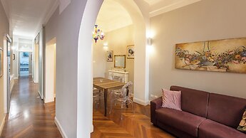 Rental in Rome Gregoriana Apartment