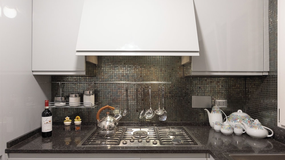 Rental in Rome Gregoriana Apartment