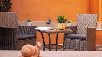 Rental in Rome Gregoriana Apartment