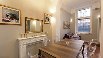 Rental in Rome Gregoriana Apartment