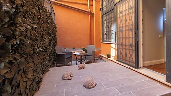 Rental in Rome Gregoriana Apartment
