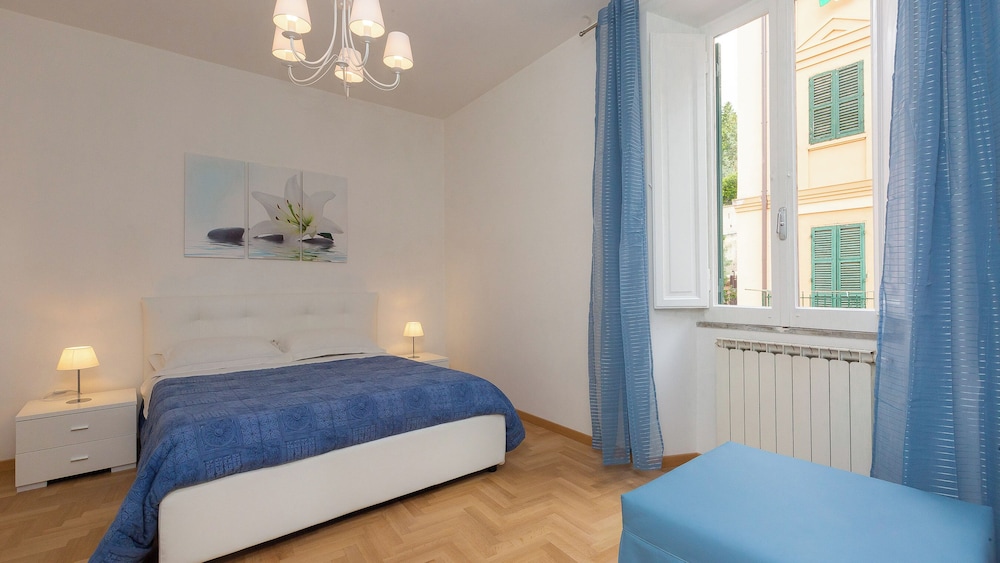 Rental in Rome Karan's Suite Apartment