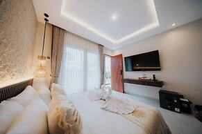 Casa Nika Suites Seminyak
