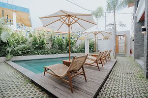 Casa Nika Suites Seminyak