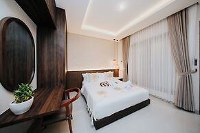 Casa Nika Suites Seminyak