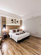 Astanaraya Suites Hotel