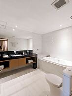 Astanaraya Suites Hotel