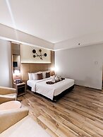 Astanaraya Suites Hotel