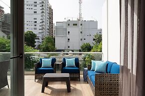 Shalom Tower By YellowKey