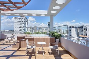 Shalom Tower By YellowKey