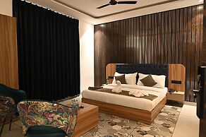 Troy Resorts and Wellness