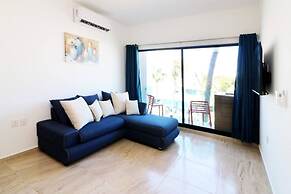 Reginas Apartments