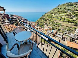 The Manarola Sea View