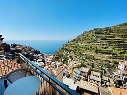 The Manarola Sea View