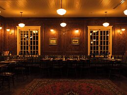 Auberge Willow Inn