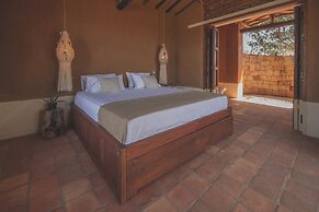 Hotel Ambil
