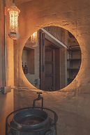 Hotel Ambil