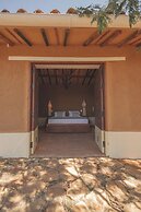 Hotel Ambil