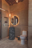 Hotel Ambil