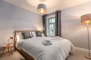 1 Belmont - Town Centre Close to Beach Shops