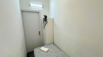 Atelier Partition Room in Tecom