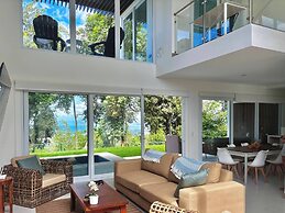 New 4bdr Ocean Mountain View Villa - Mar a Mar