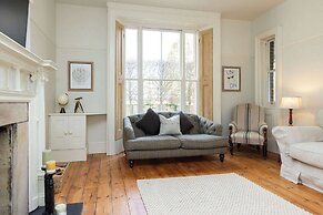 House Annexe Sleeps 18 Heated Pool