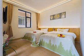 Shangri-La Chenxia Courtyard Homestay
