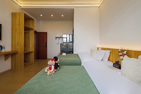 Shangri-La Chenxia Courtyard Homestay