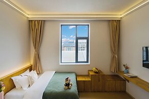 Shangri-La Chenxia Courtyard Homestay