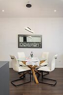 Luxury 3BR APT with Terrace & Views
