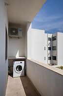 Luxury 3BR APT with Terrace & Views