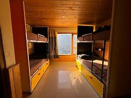 Pumpkin Hostel Shoja
