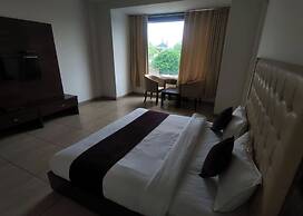 Hotel Girraj Inn